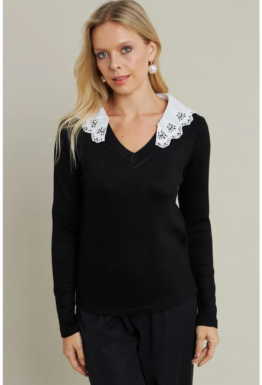 Kadın Siyah Yaka Detaylı Bluz MQS5046