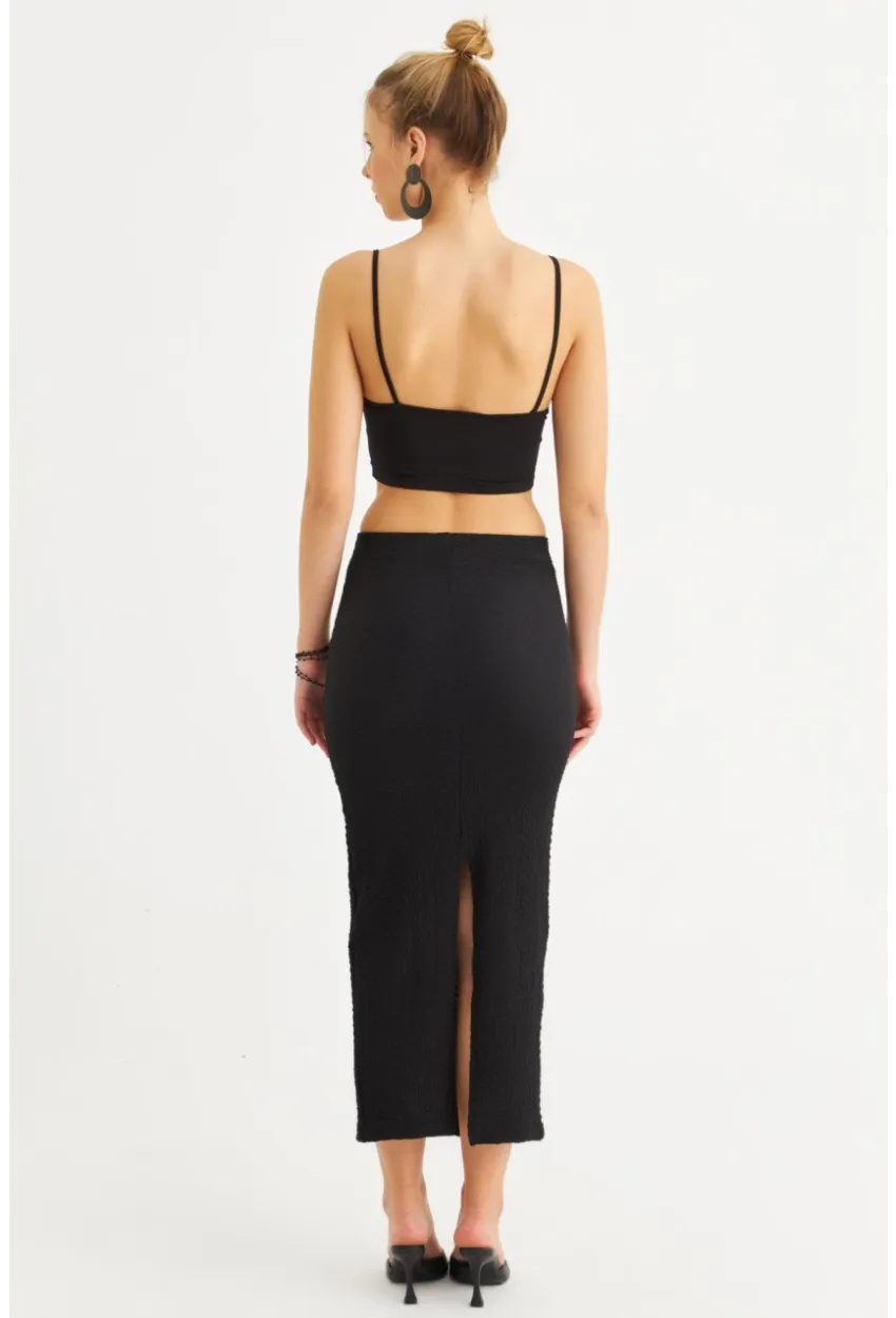 Kadın Siyah Yırtmaçlı Bürümcük Midi Etek ZH329