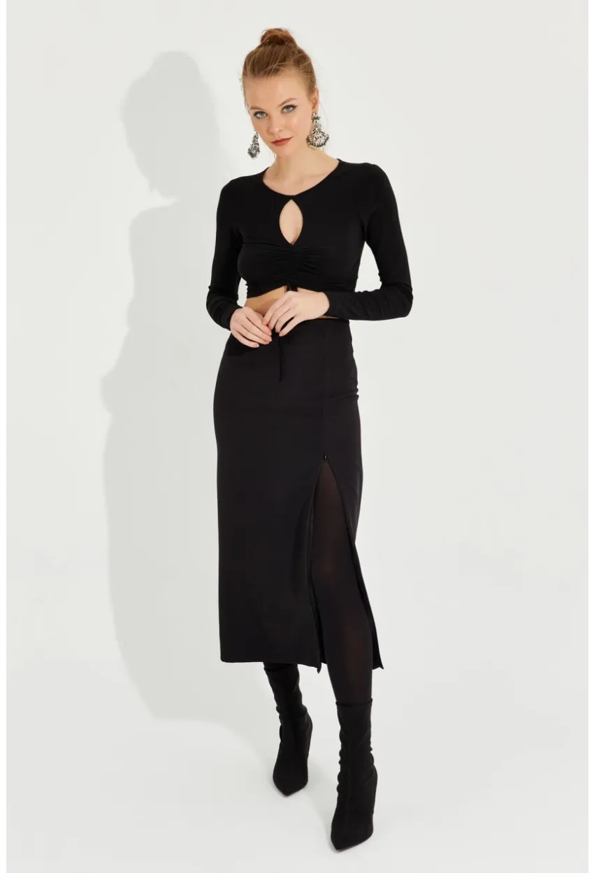 Kadın Siyah Yırtmaçlı Fermuarlı Midi Etek YEL221370