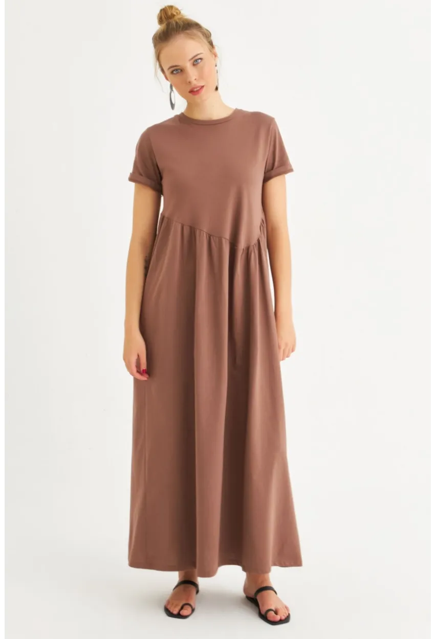 Kadın Sütlü Kahve Asimetrik Dikişli Maxi Elbise MDMR440