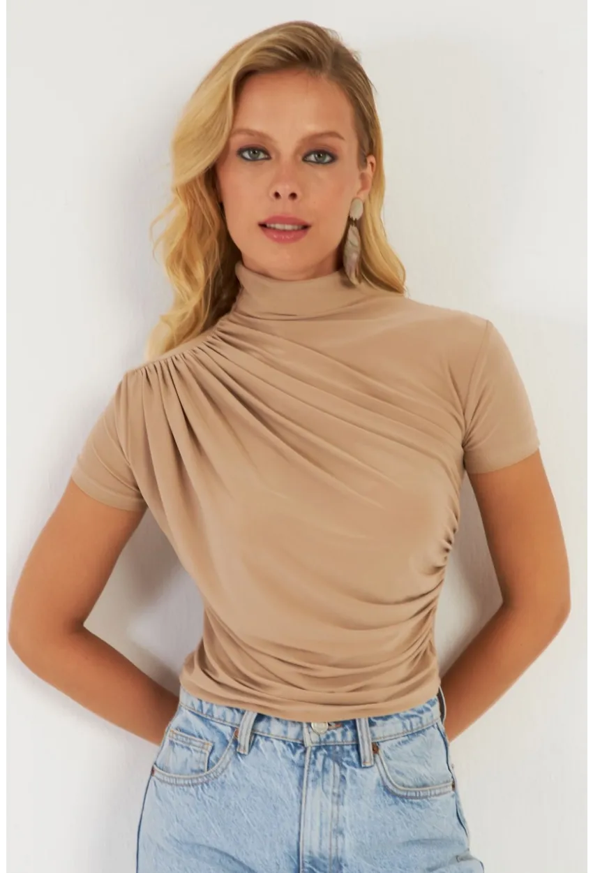 Kadın Sütlü Kahve Büzgülü Bluz LPP1287