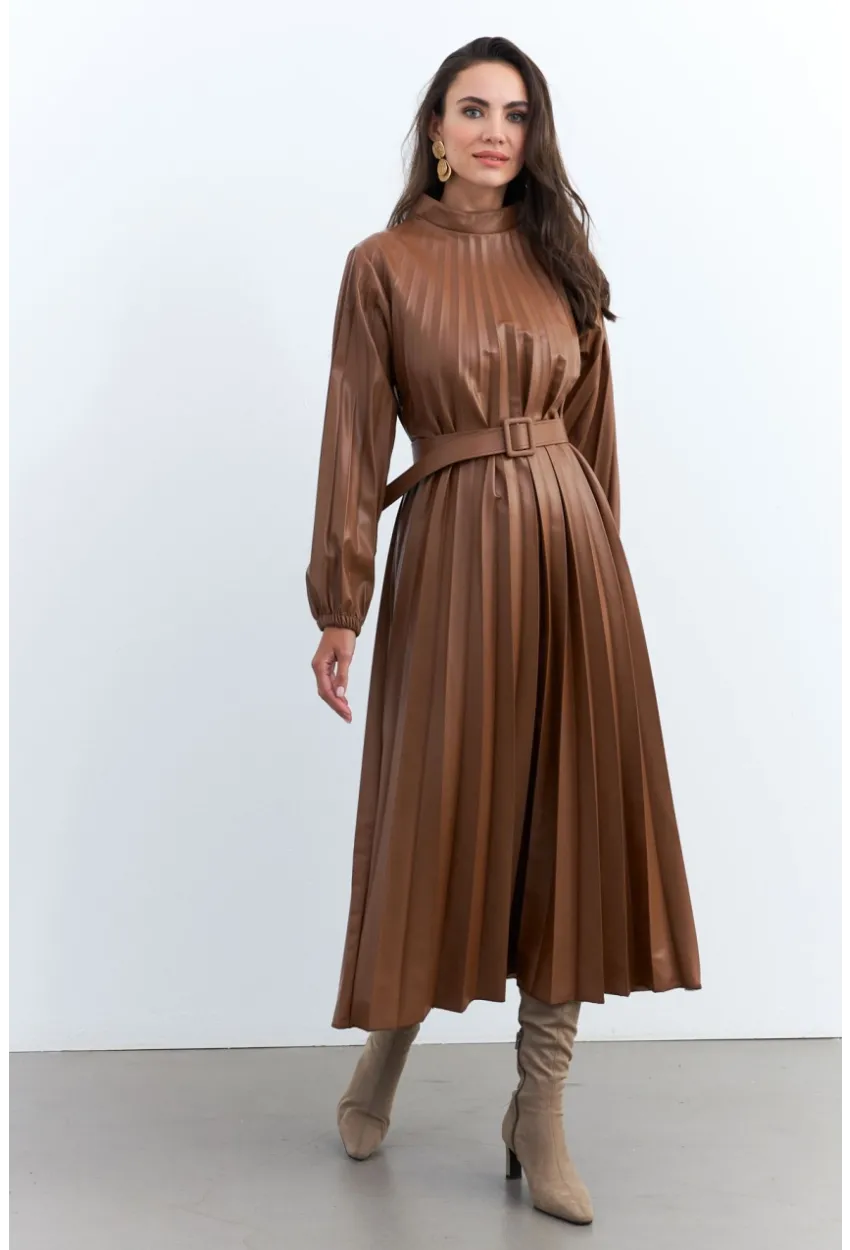 Kadın Taba Pileli Kemerli Maxi Elbise MALZ99