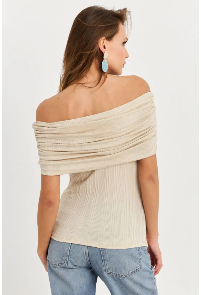 Kadın Taş Kolsuz Madonna Yaka Bluz TF51