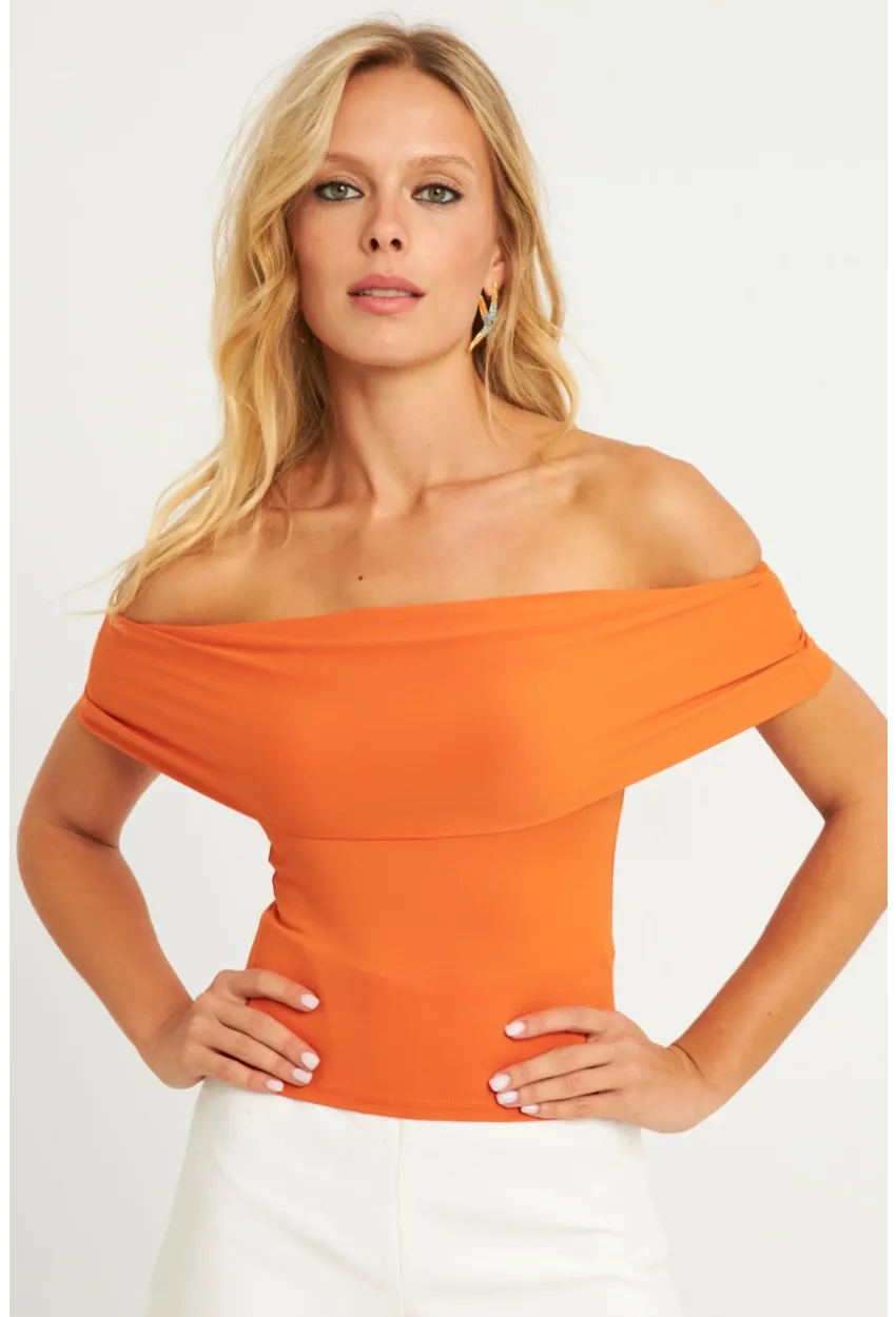 Kadın Turuncu Madonna Yaka Bluz CY340
