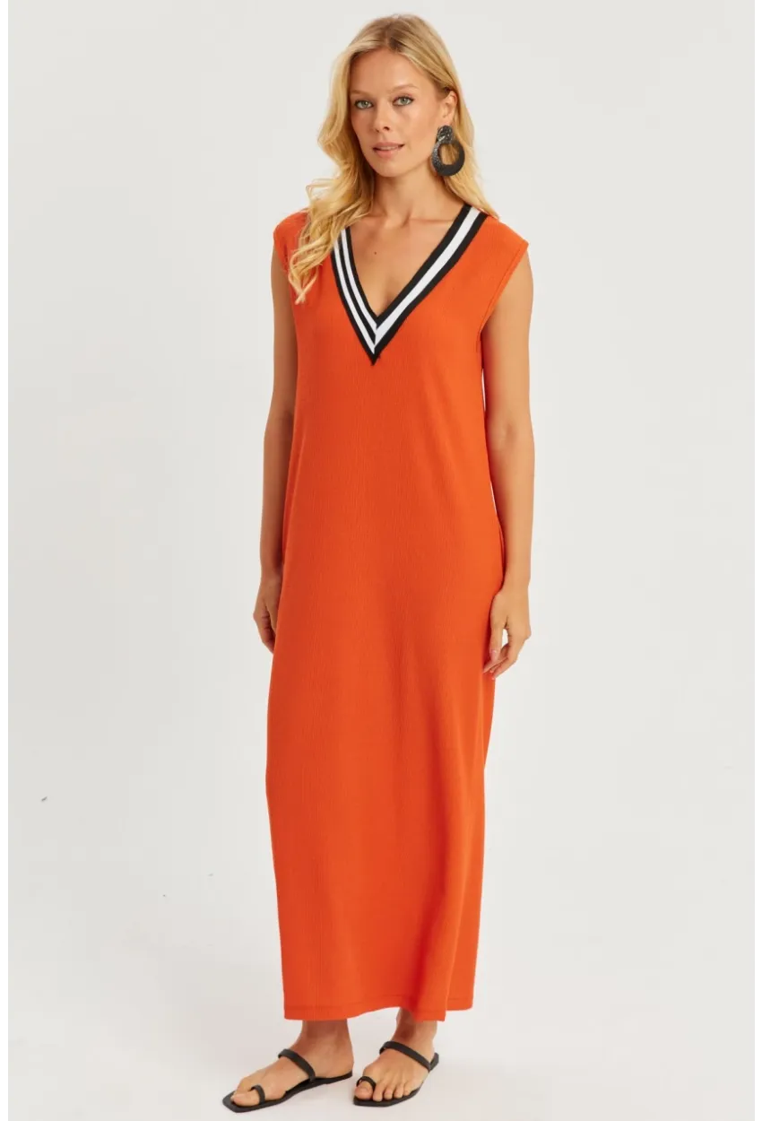 Kadın Turuncu V Yaka Bloklu Maxi Elbise EY2779