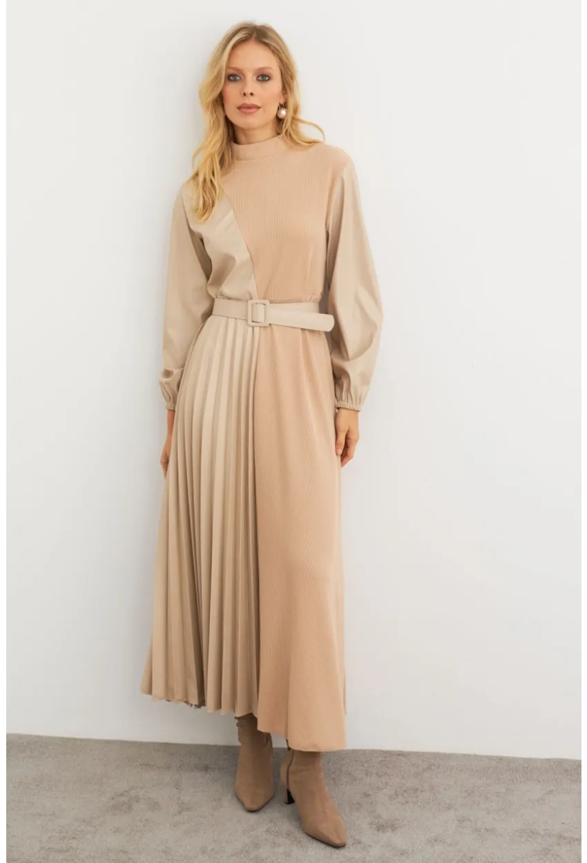 Kadın Vanilya Suni Deri Bloklu Pilili Maxi Elbise MALZ100