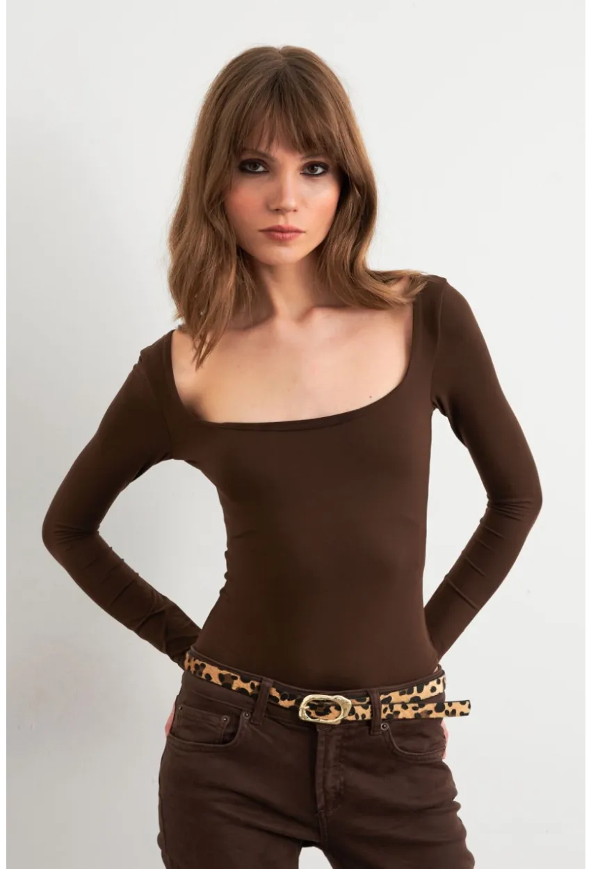 Kadın Acı-Kahve Kayık Yaka Basic Body CY352