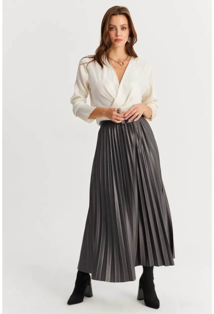 Kadın Antrasit Beli Lastikli Pilise Etek GÇ190