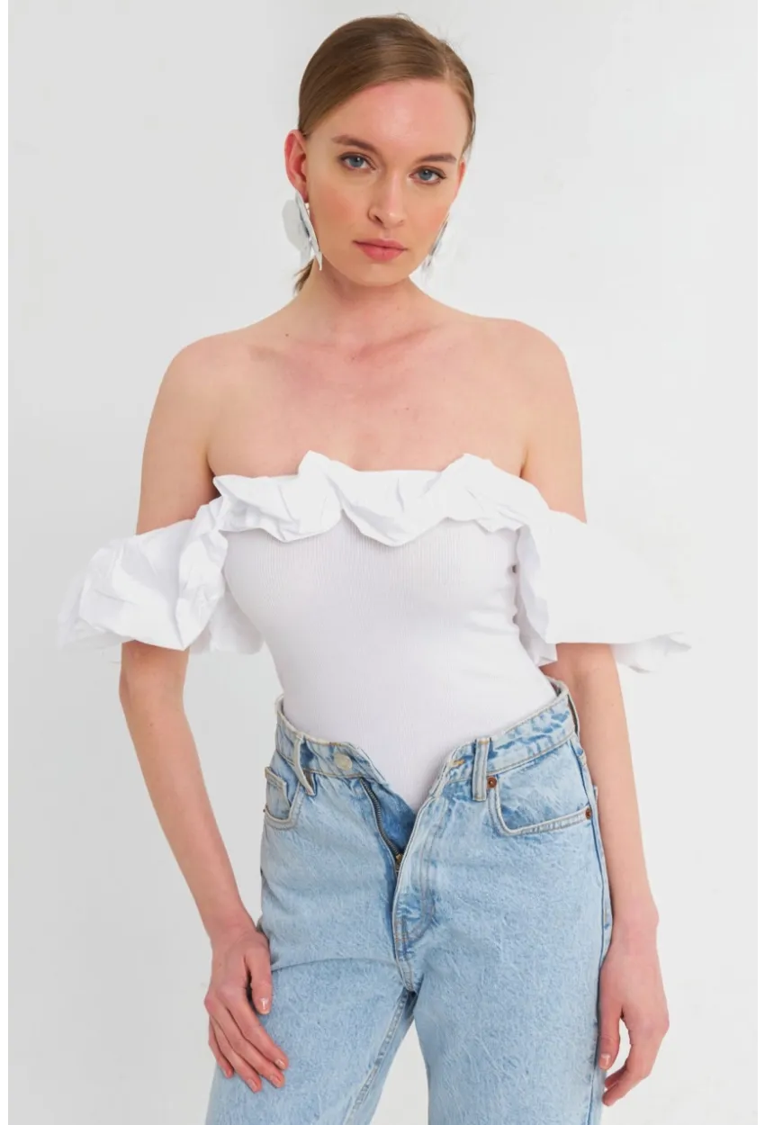 Kadın Beyaz Çıtçıtlı Straplez Body TPG07