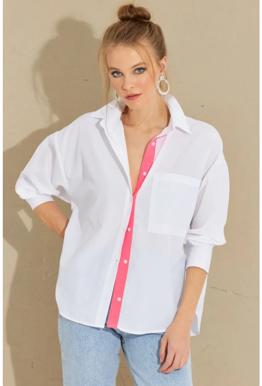 Kadın Beyaz-Fuşya Sırtı Düğmeli Gömlek ROT274