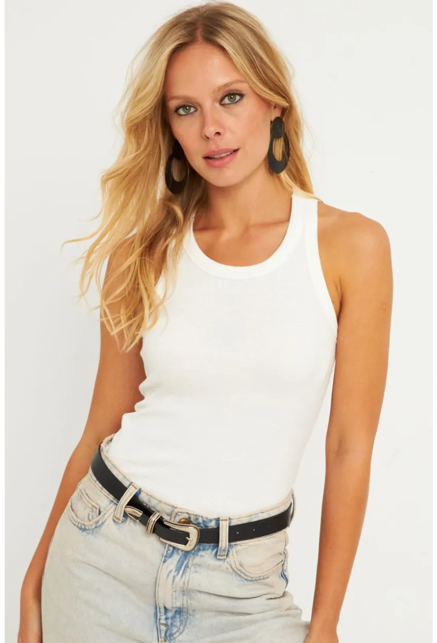 Kadın Beyaz Halter Yaka Fitilli Bluz MK11