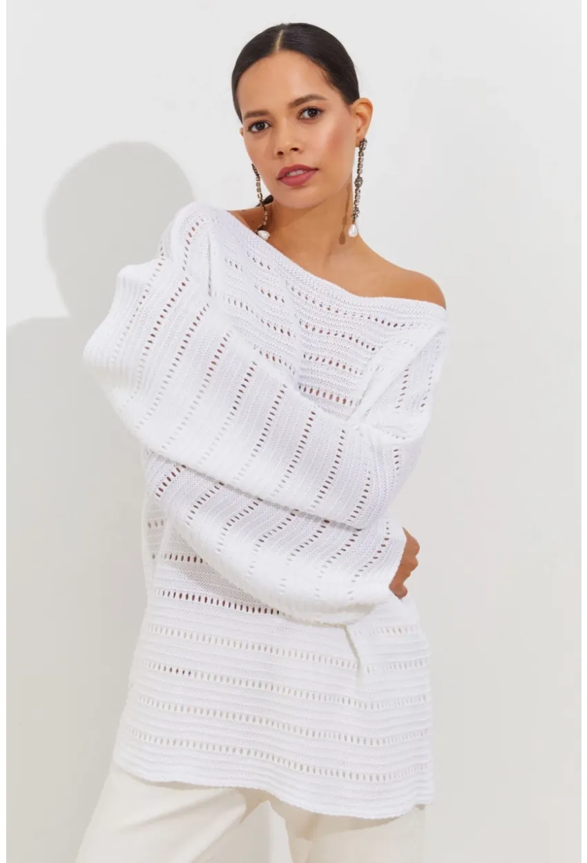 Kadın Beyaz İspanyol Kol Ajurlu Triko Uzun Bluz SMT199