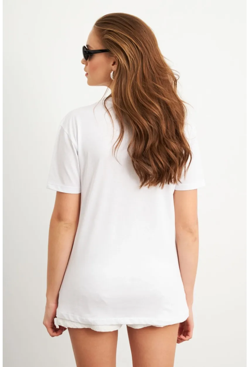 Kadın Beyaz-Kırmızı Baskılı Pijama T-Shirt AYD411