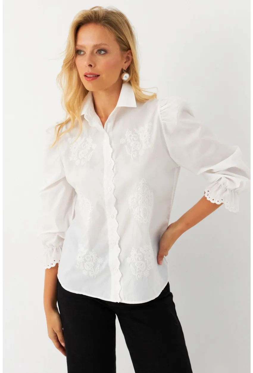 Kadın Beyaz Nakışlı Gömlek MQS1908