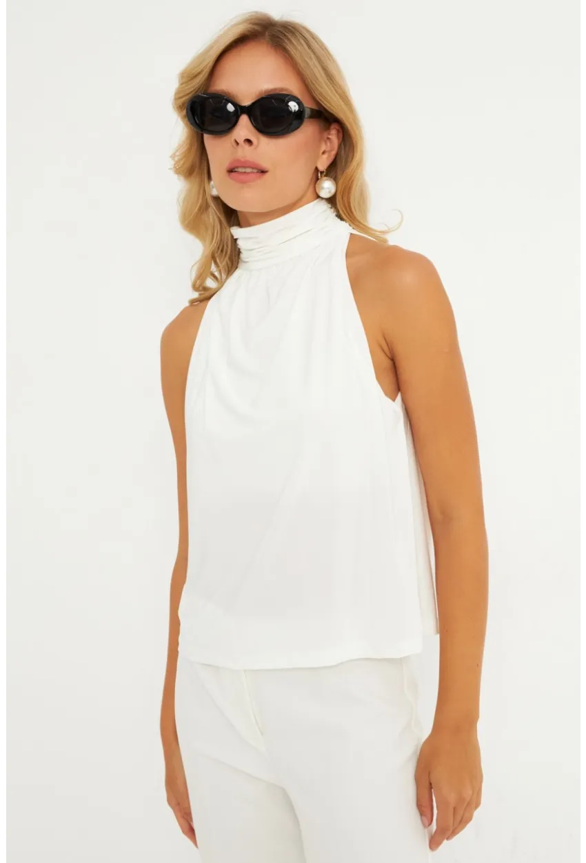 Kadın Beyaz Sırtı Düğmeli Bluz ELT3963