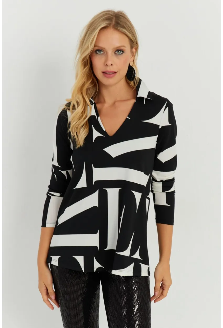 Kadın Beyaz-Siyah Desenli Polo Yaka Bluz AYD240