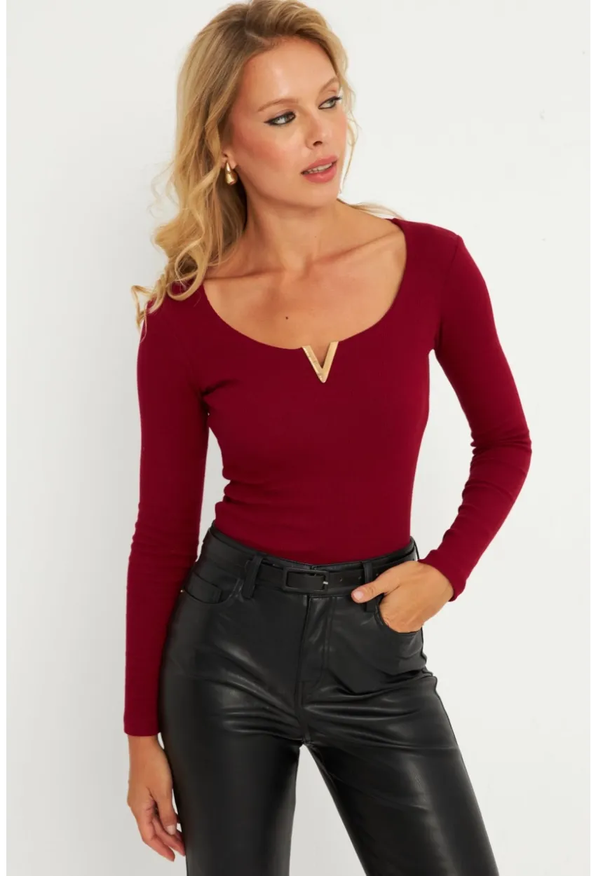 Kadın Bordo Aksesuarlı Kaşkorse Bluz RLO17