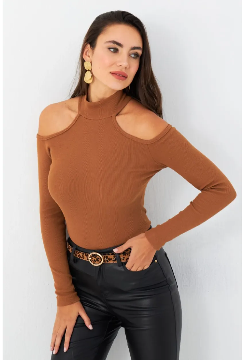 Kadın Camel Omuzları Açık Kaşkorse Bluz EY2590