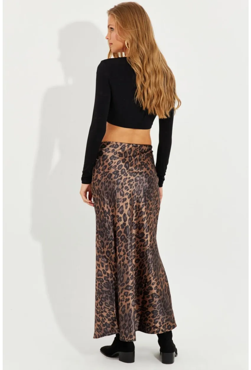 Kadın Camel-Siyah Leopar Maxi Saten Etek RMZ21152