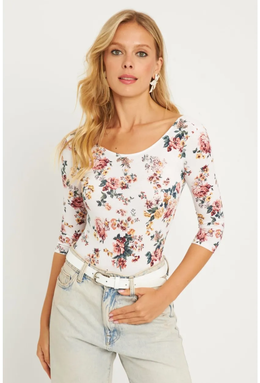 Kadın Ekru Çiçek Desenli Çıtçıtlı Body RK40