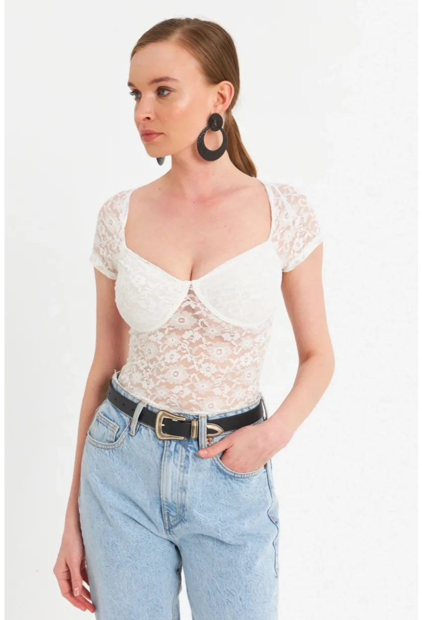 Kadın Ekru Kalp Yaka Tül Crop Bluz TPG05