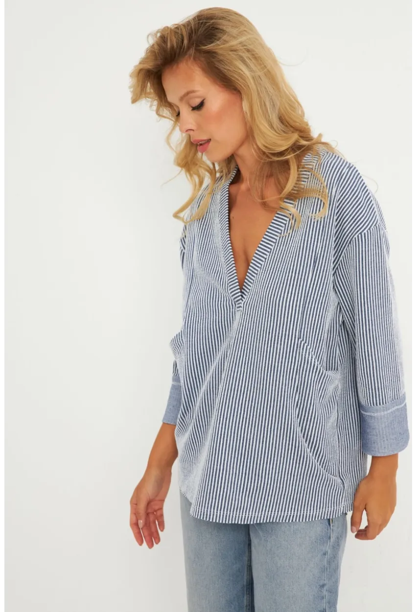 Kadın Ekru-Lacivert Çizgili Cepli Sweatshirt TF01