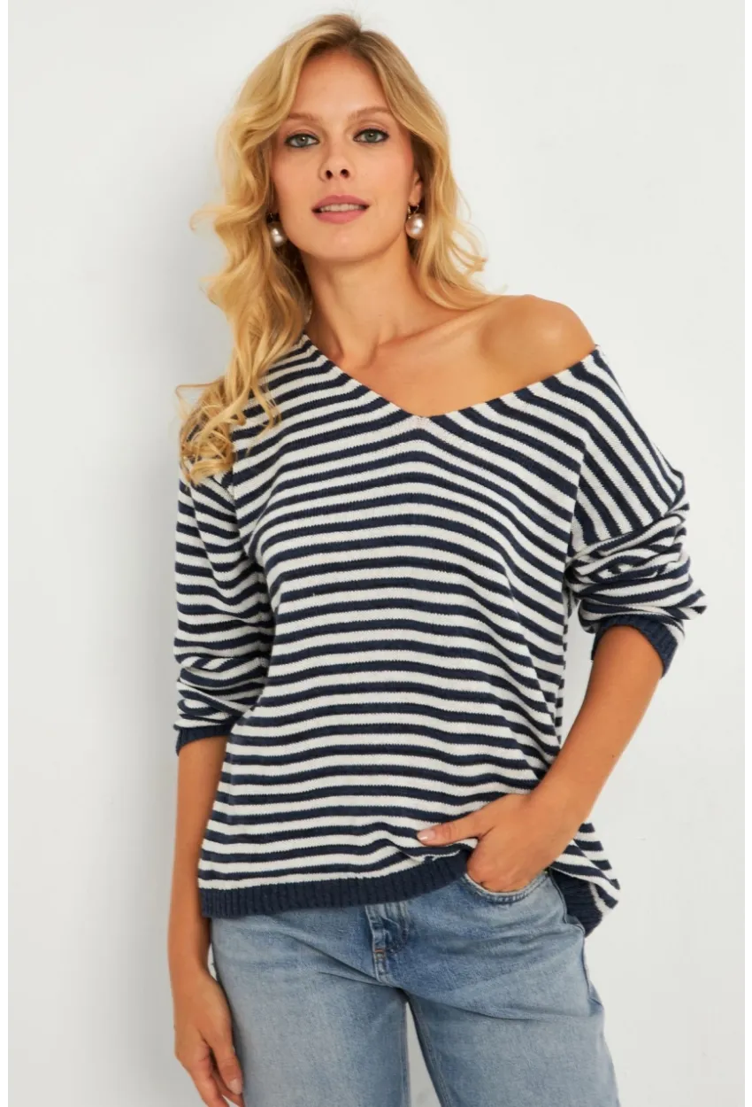 Kadın Ekru-Lacivert V Yaka Triko Salaş Bluz YV283