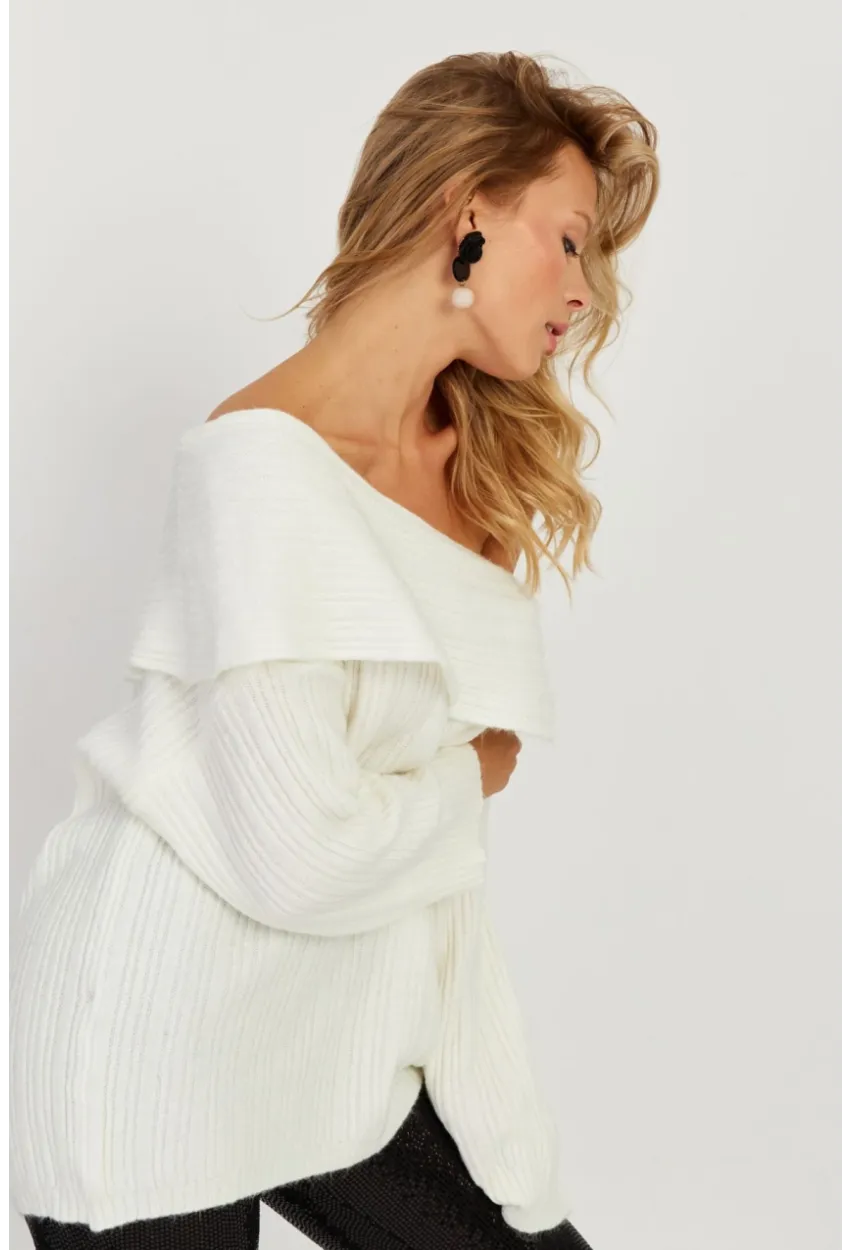 Kadın Ekru Madonna Yaka Triko Kazak KZ2506