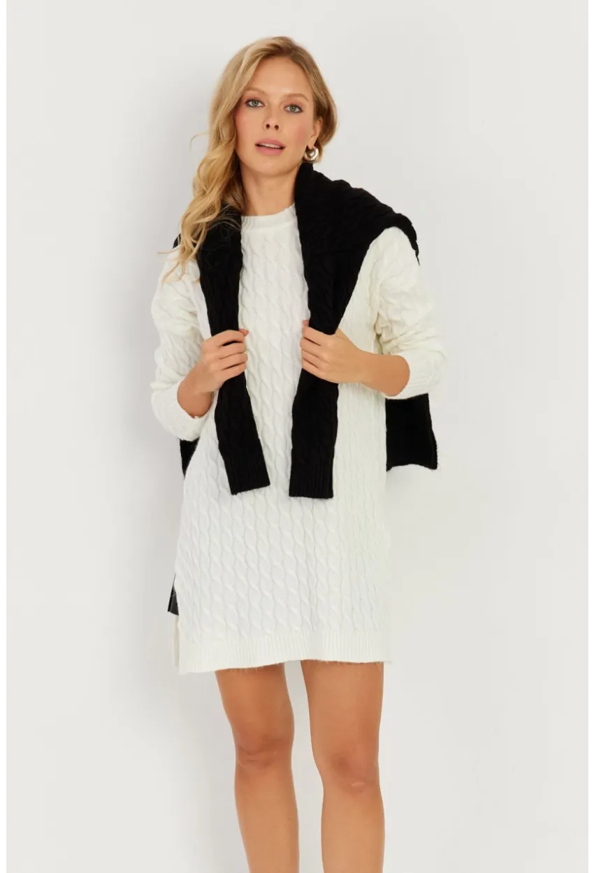 Kadın Ekru Saç Örgülü Triko Tunik KZ2505