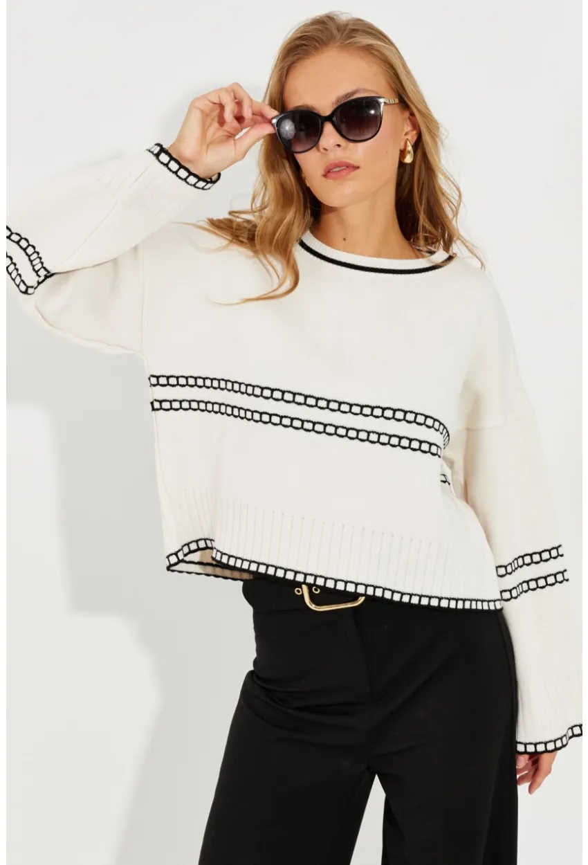 Kadın Ekru Salaş Triko Kısa Kazak YZ518