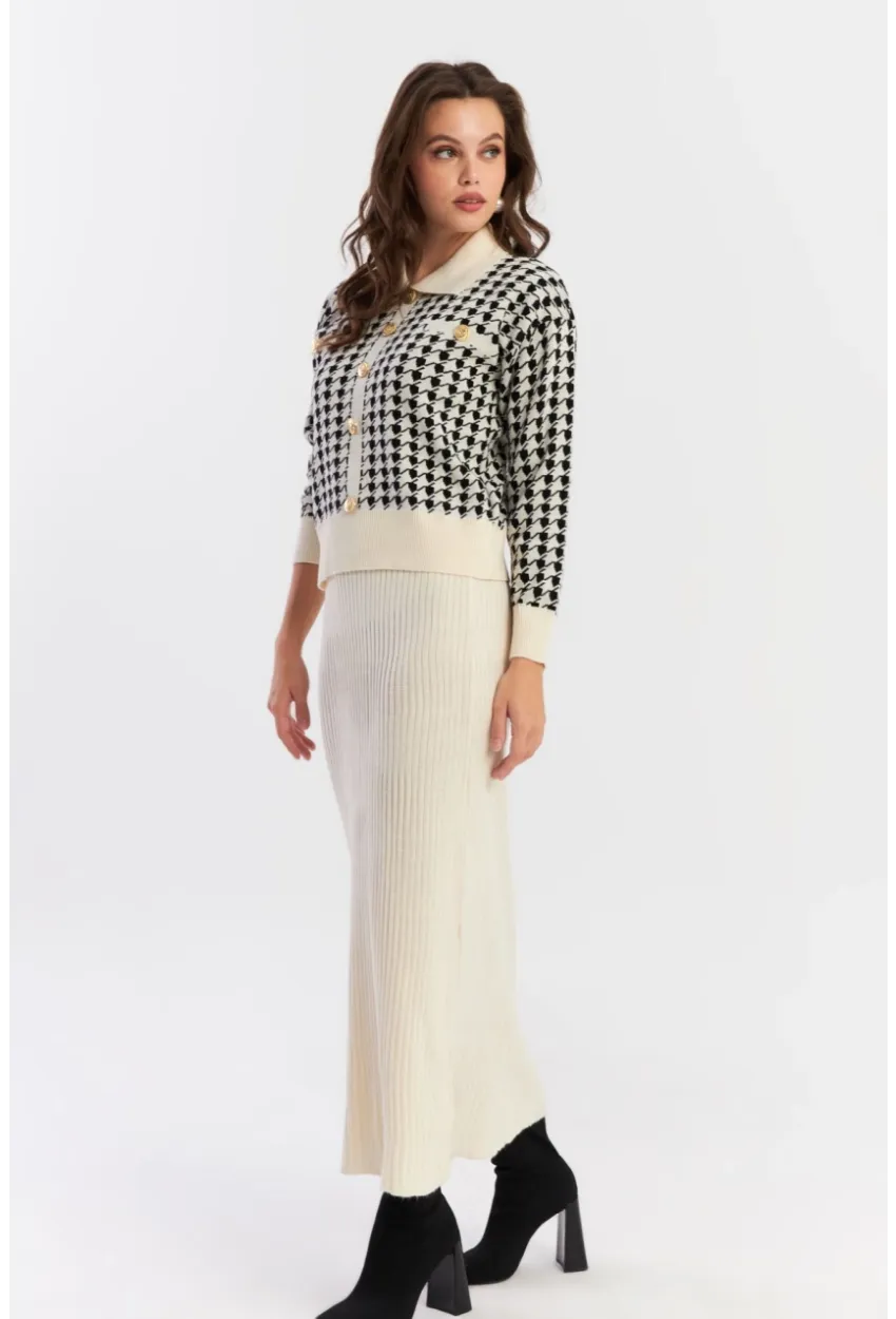 Kadın Ekru-Siyah Kazayağı Desenli Triko Takım NUV36