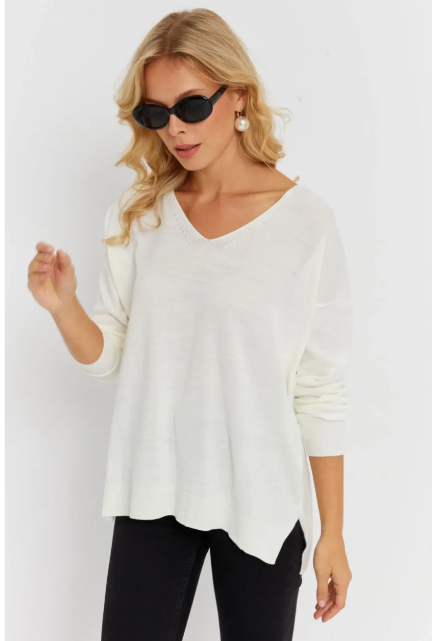 Kadın Ekru V Yaka Triko Kazak YİL549