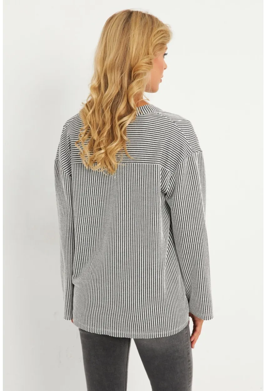 Kadın Gri Çizgili Cepli Sweatshirt TF01