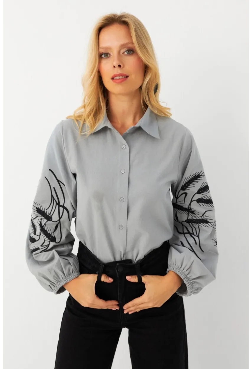 Kadın Gri Nakışlı Balon Kol Gömlek MQS5603