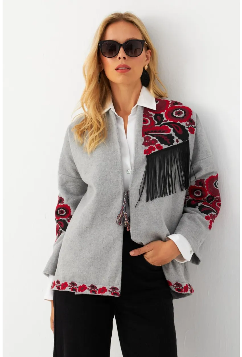 Kadın Gri Nakışlı Kaşe Ceket MQS5563