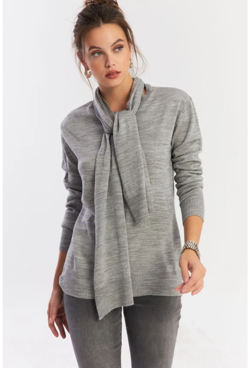 Kadın Gri Şal Aksesuarlı Triko Bluz YV286