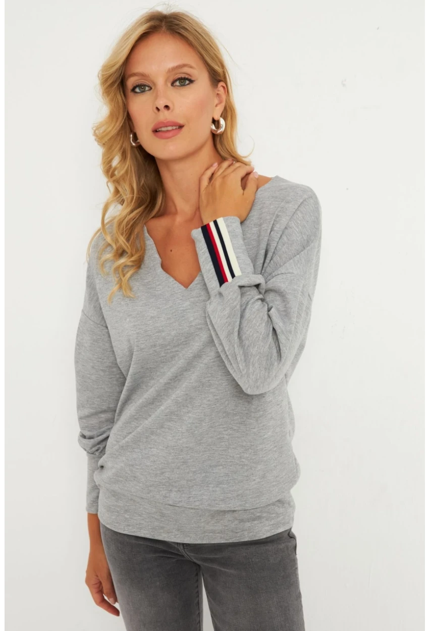 Kadın Gri Şerit Detaylı V Yaka Sweatshirt  EY2905