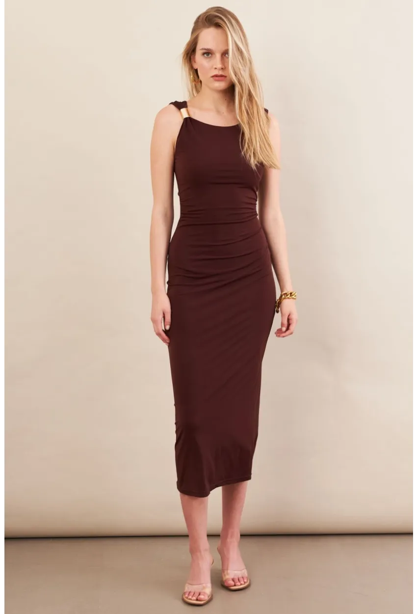 Kadın Kahverengi Aksesuarlı Büzgülü Midi Elbise İRE102