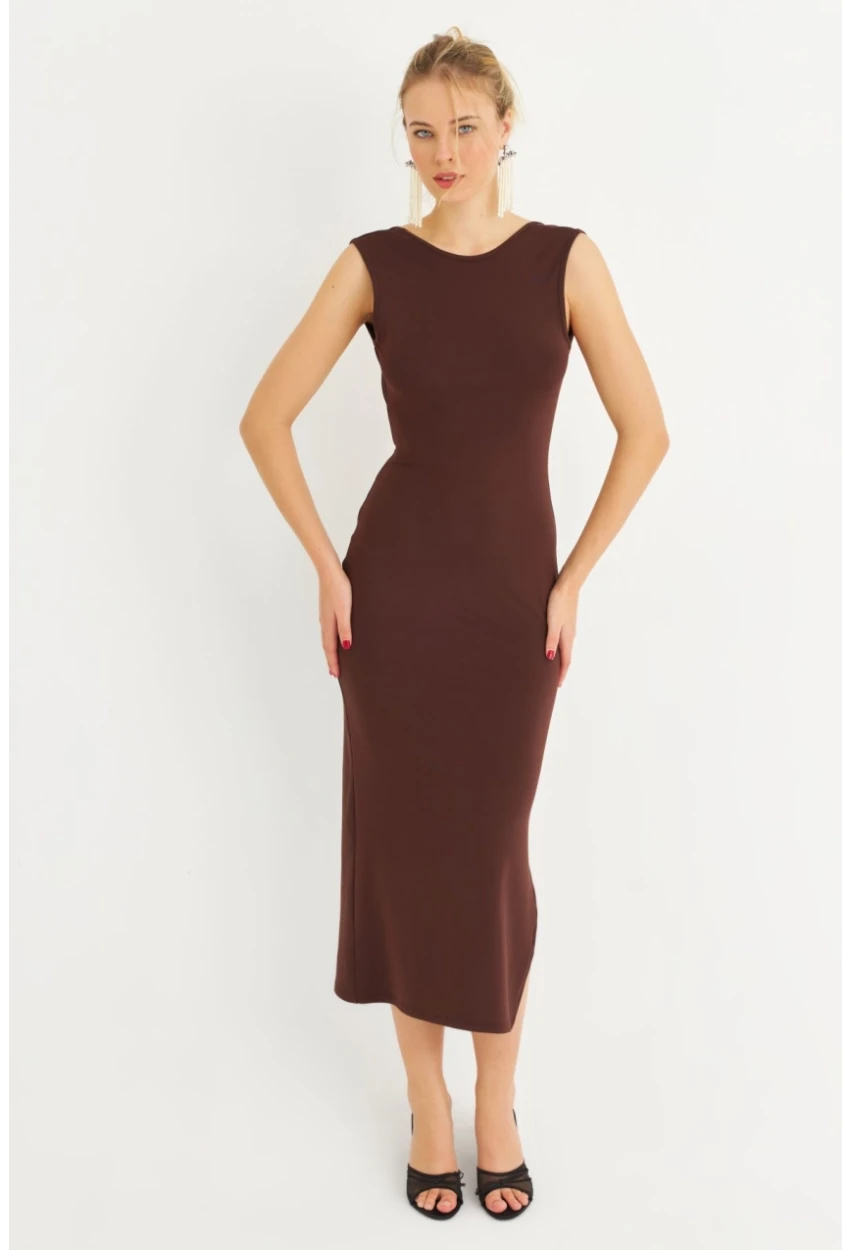 Kadın Kahverengi Sırtı Açık Midi Elbise YEL221672