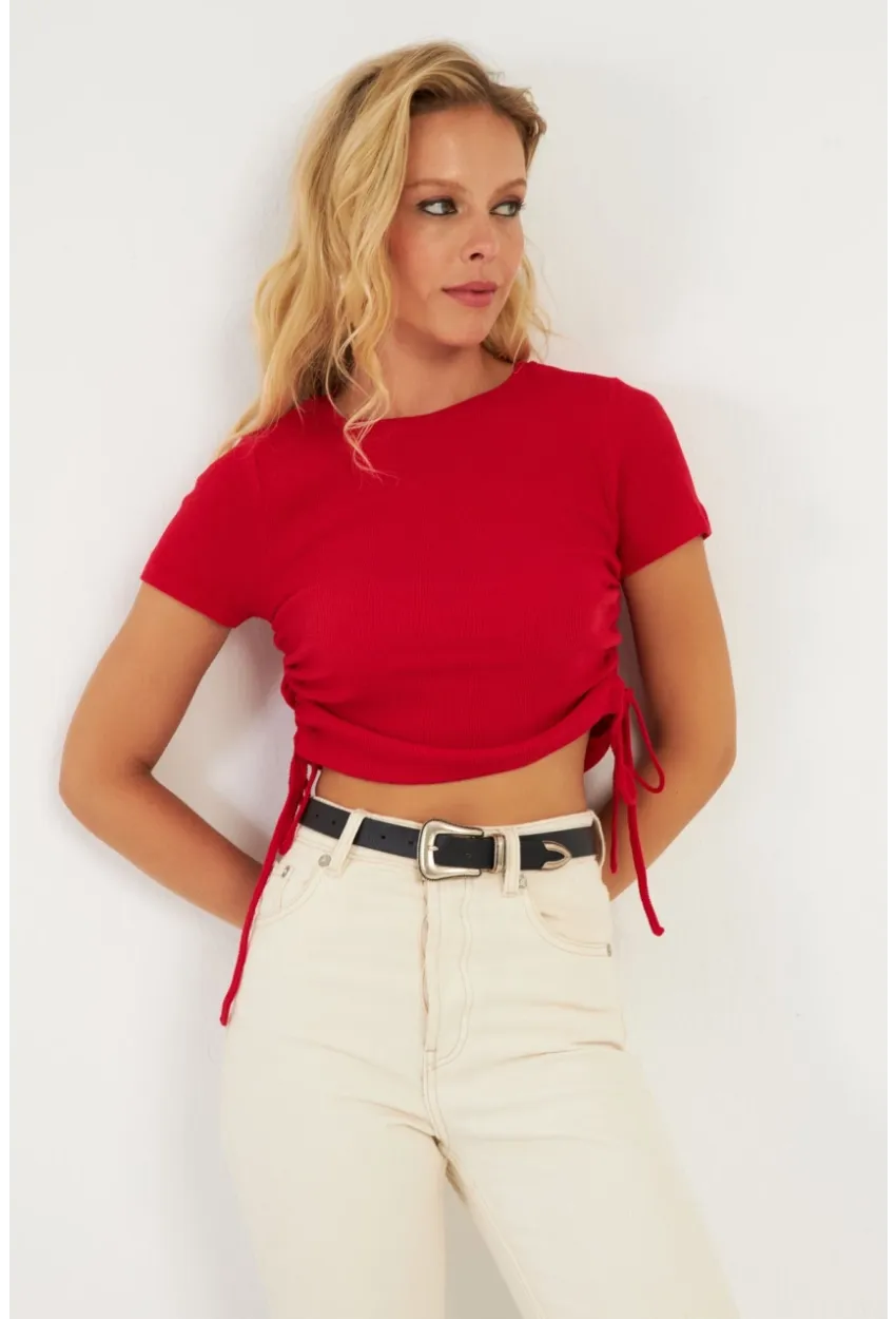 Kadın Kırmızı Yanları Büzgülü Kaşkorse Bluz AYD355