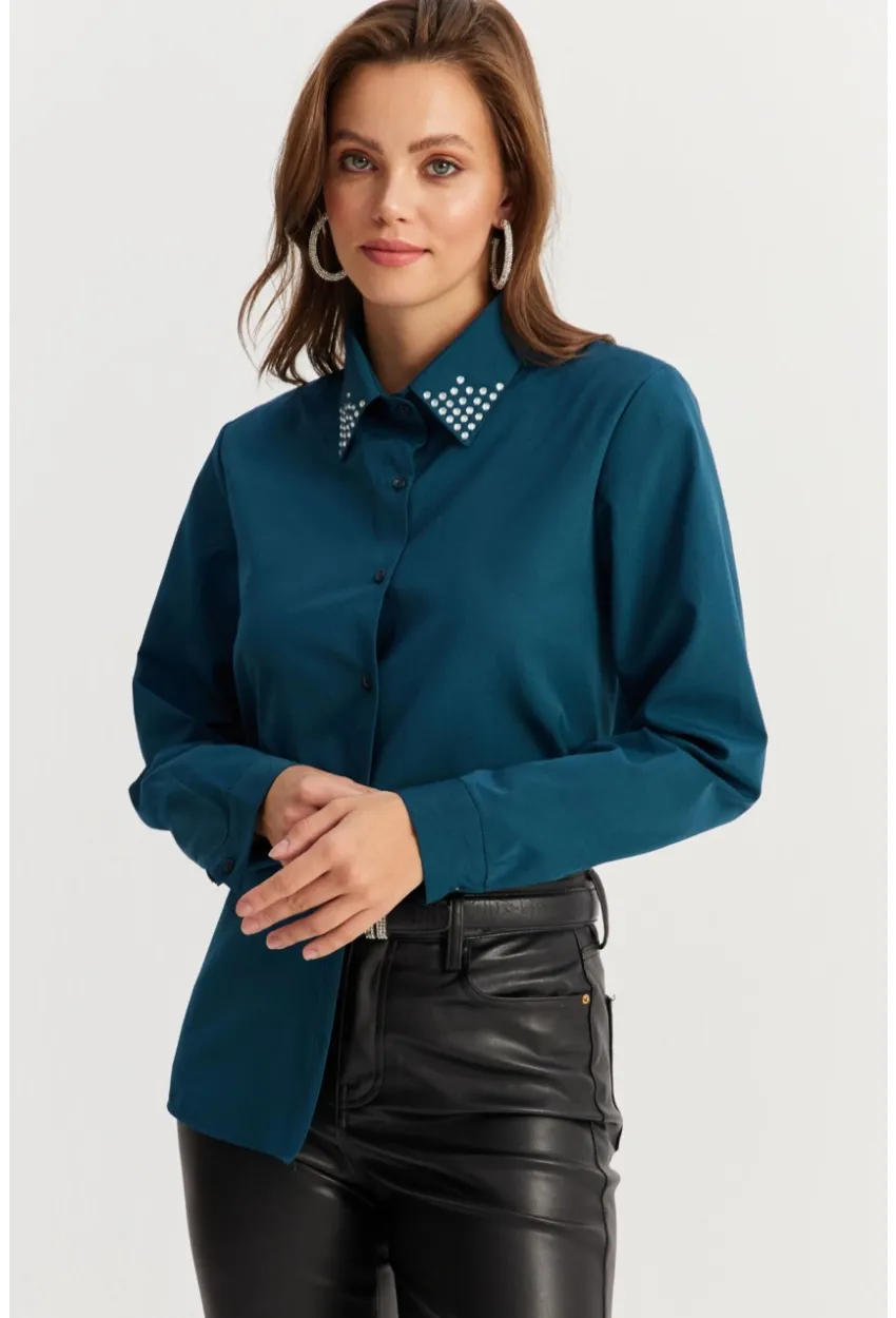 Kadın Petrol Yakası Taşlı Gömlek ZER413