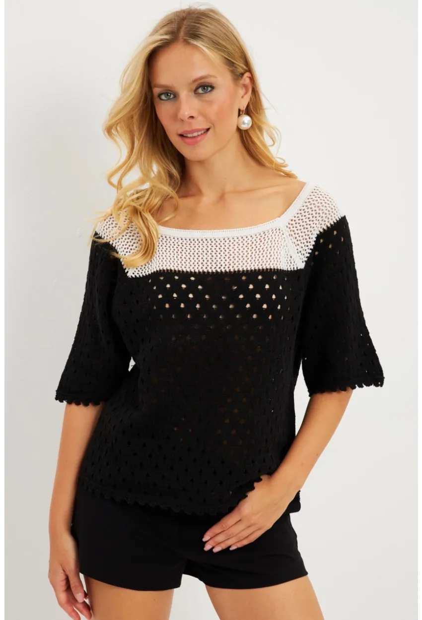 Kadın Siyah Ajurlu Triko Bluz YV230