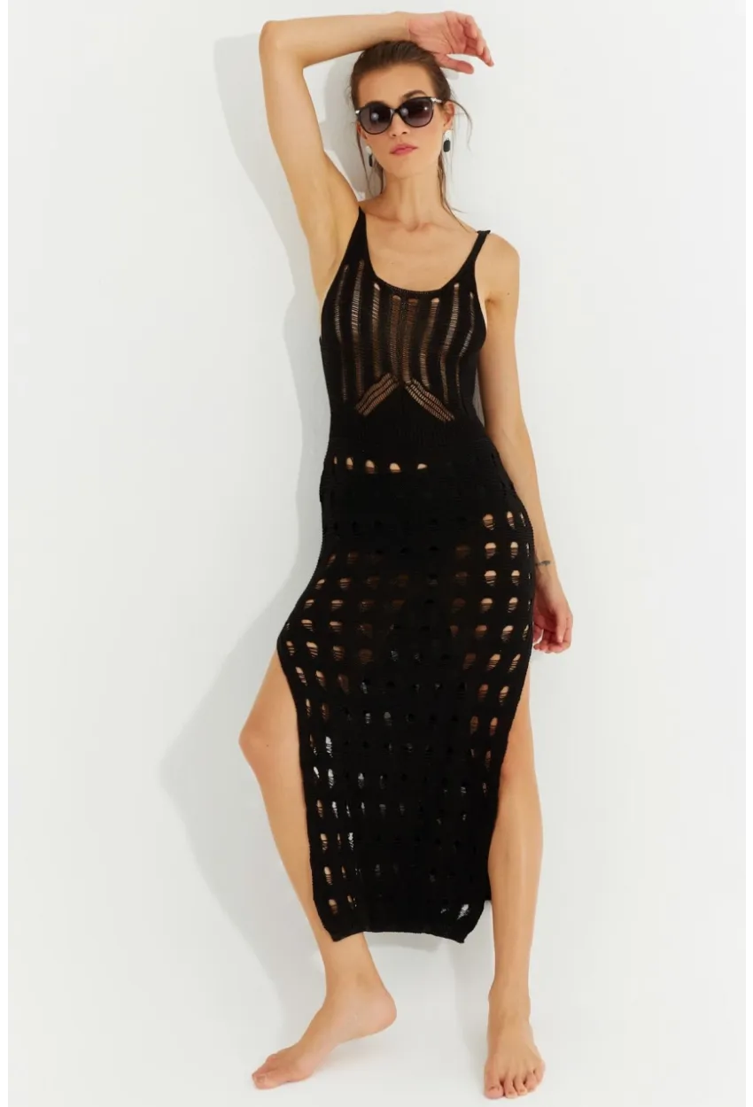 Kadın Siyah Ajurlu Triko Maxi Elbise SF2504