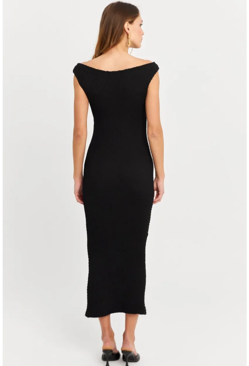 Kadın Siyah Asimetrik Yaka Gofre Midi Elbise MOD2358