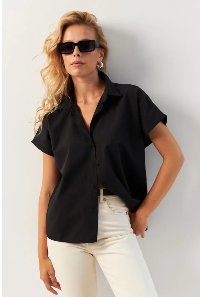 Kadın Siyah Basic Gömlek K982