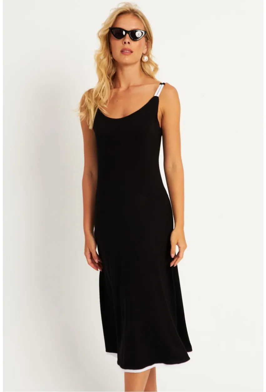 Kadın Siyah-Beyaz Kontrast Midi Elbise ST057