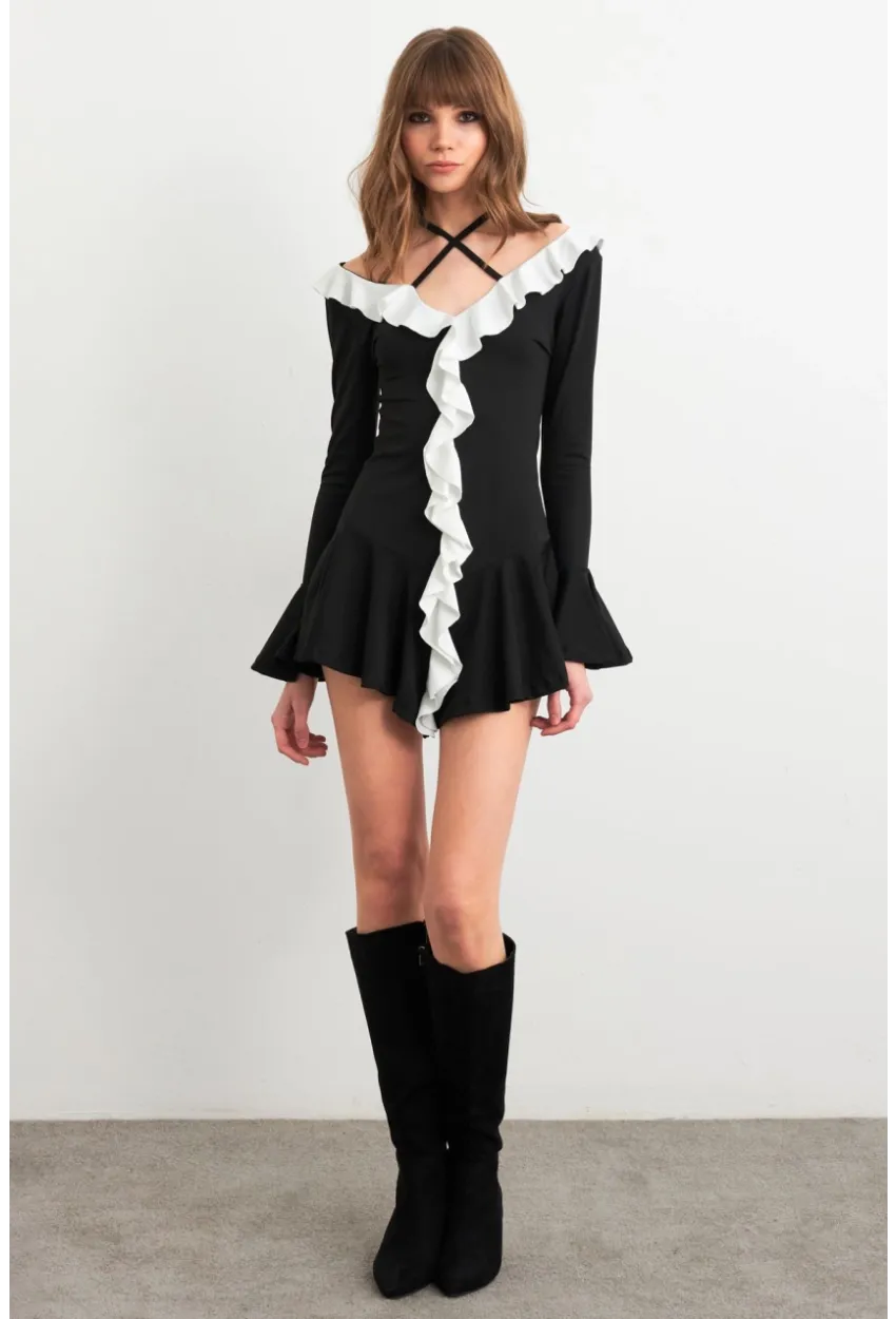 Kadın Siyah-Beyaz Volanlı İspanyol Kol Mini Elbise DCF108