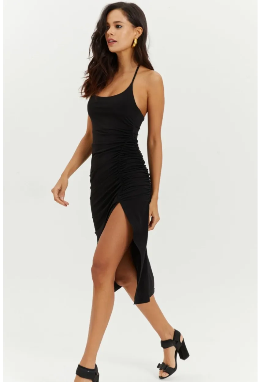 Kadın Siyah Boyundan Bağlamalı Yanı Büzgülü Elbise YEL21