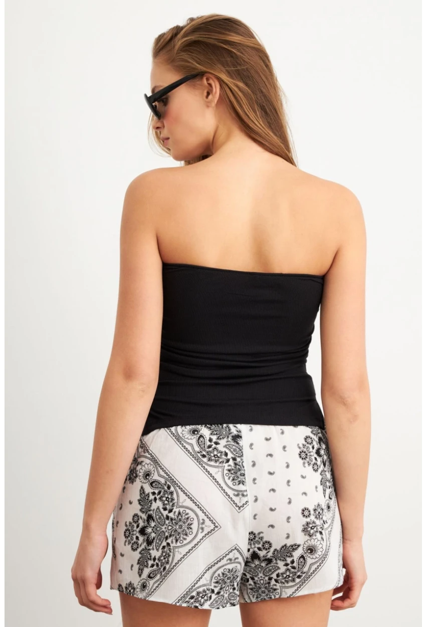 Kadın Siyah Büzgülü Straplez Bluz LPP1308