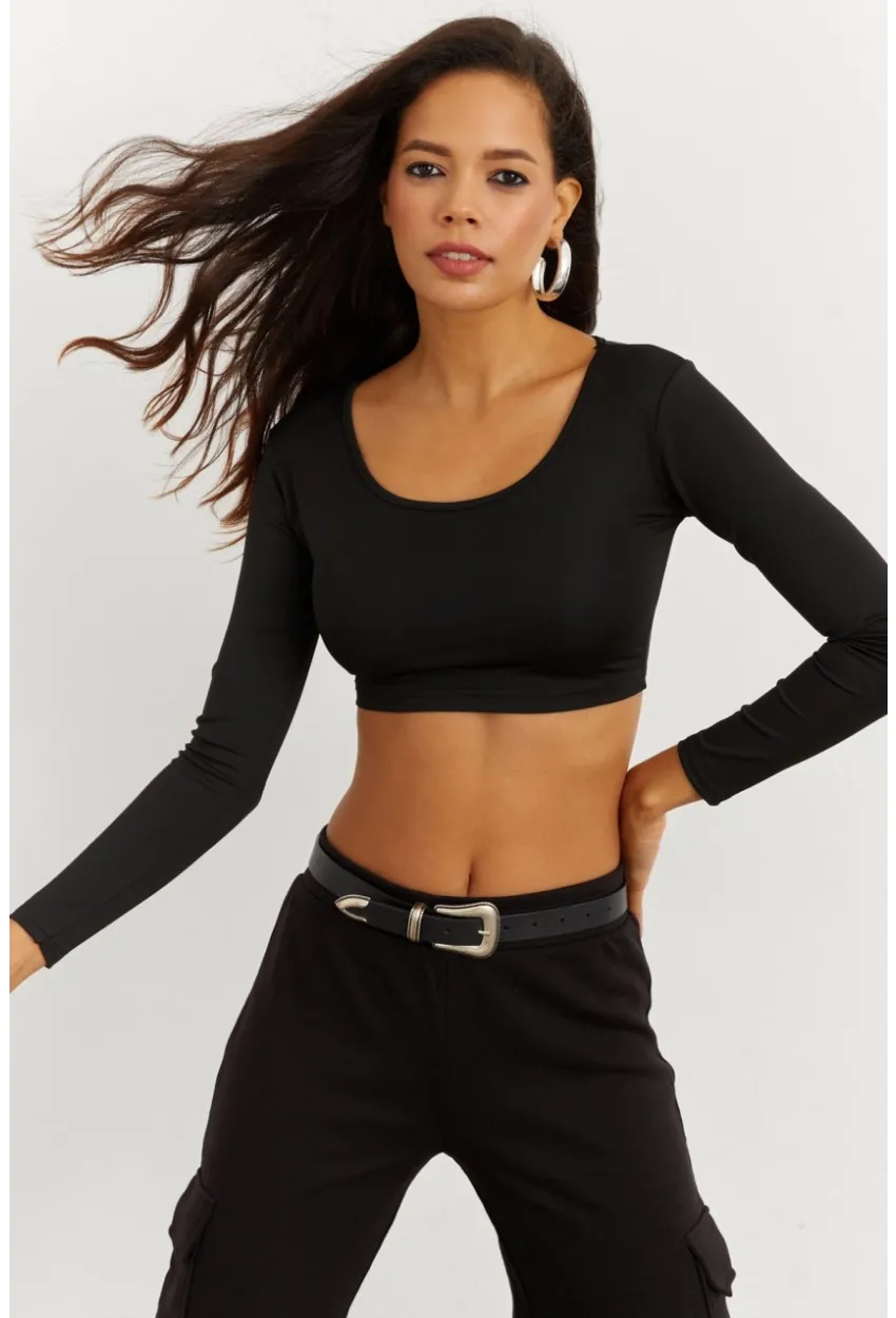 Kadın Siyah Crop Bluz CG261